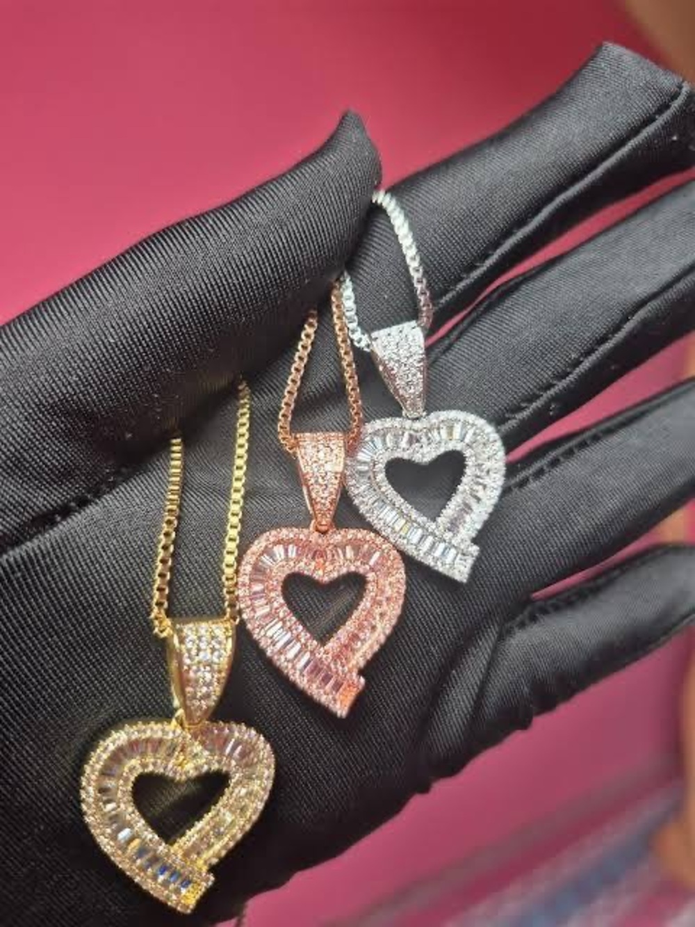 Elegant Heart Pendant Necklace in Gold, Rose Gold, or Silver